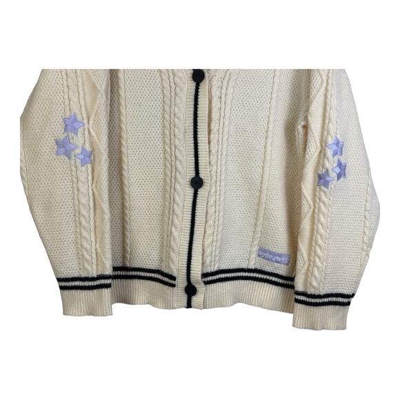 Taylor Swift Cream Sweater with Black Trim - Picture 3 of 12